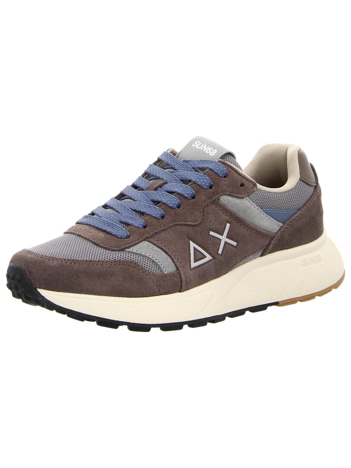 Sneaker in braun