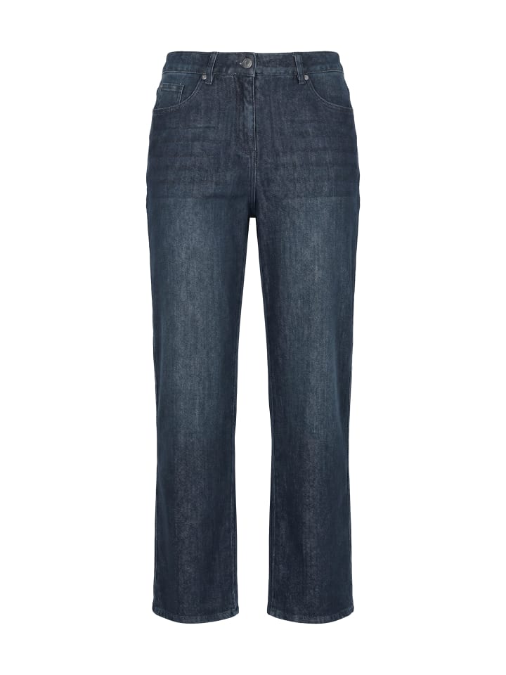 Jeans in mid blue denim