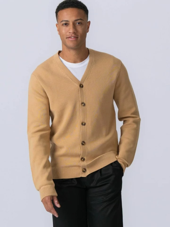 Strickjacke Cardigan in Sand