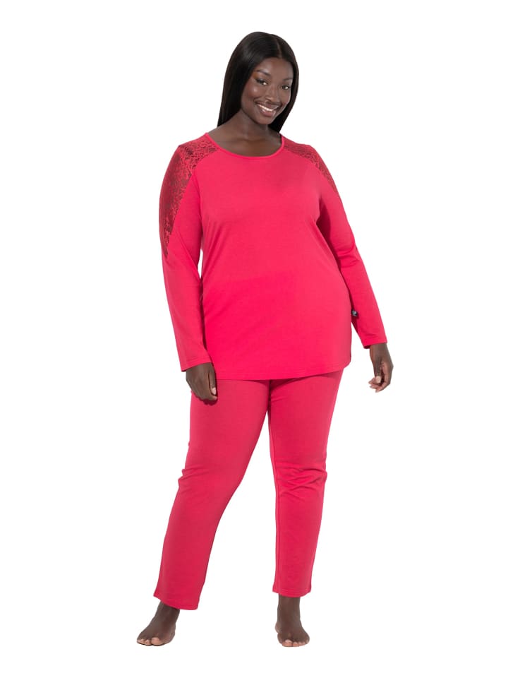 Pyjama in magenta