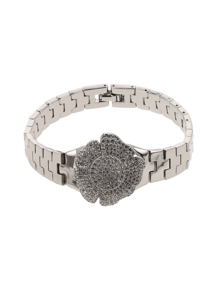 Women Link Bracelet in Silver
