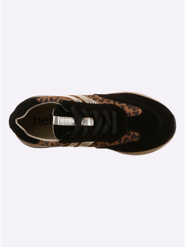 Sneaker in schwarz-leofarben