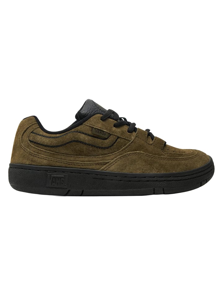 Sneakers in Green