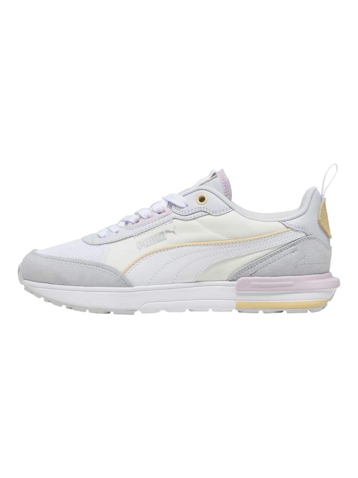 R22-Sneaker Rose