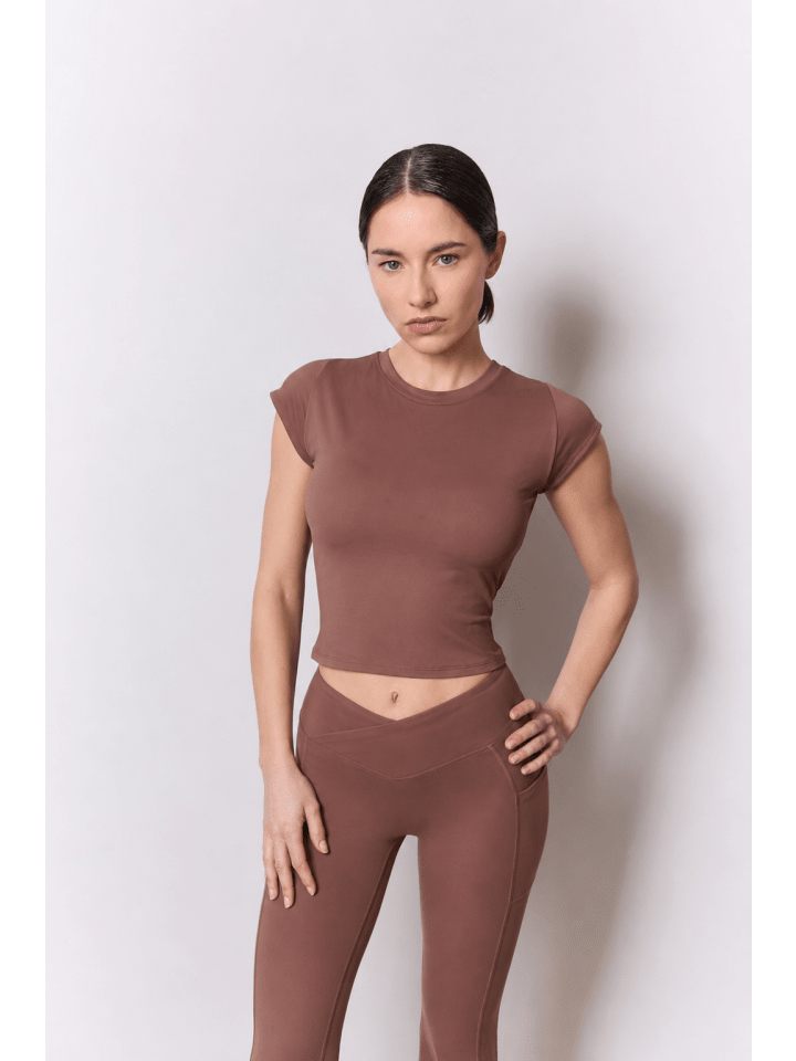 T-Shirt Chanchou in Braun
