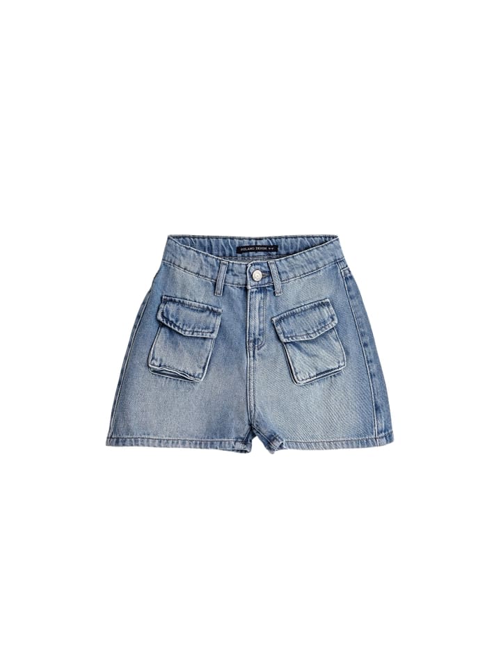Shorts in Hellblau