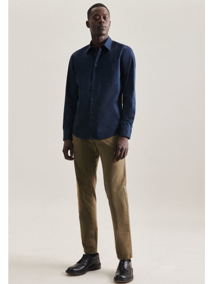 Chino Regular in Grün