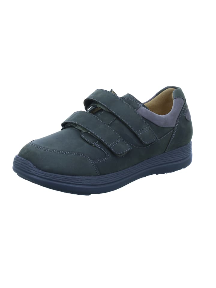 Sneaker Low in grün