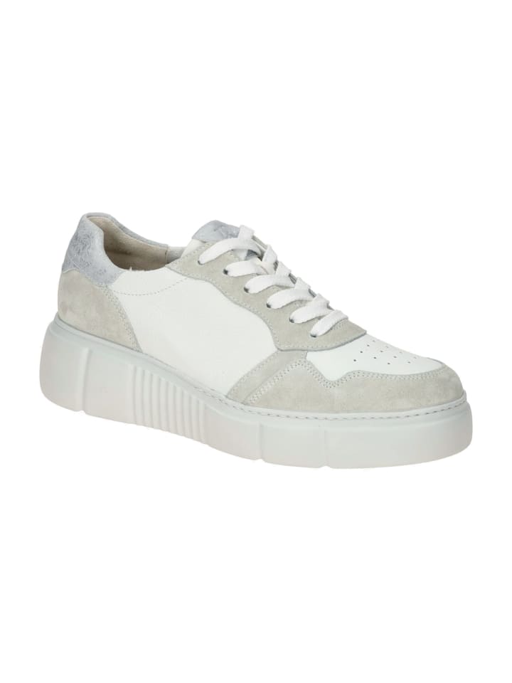 Sportliche Schnürschuhe in Weiß