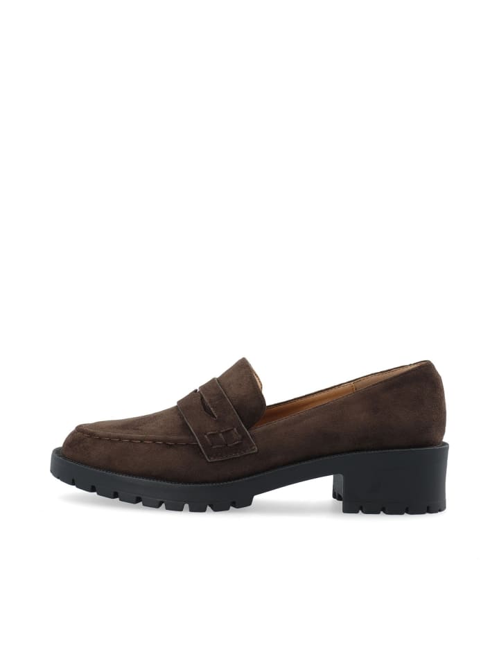 Penny Loafer in Brown