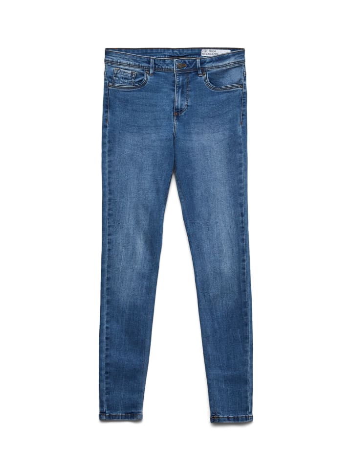 Skinny Jeans in Medium Blue Denim