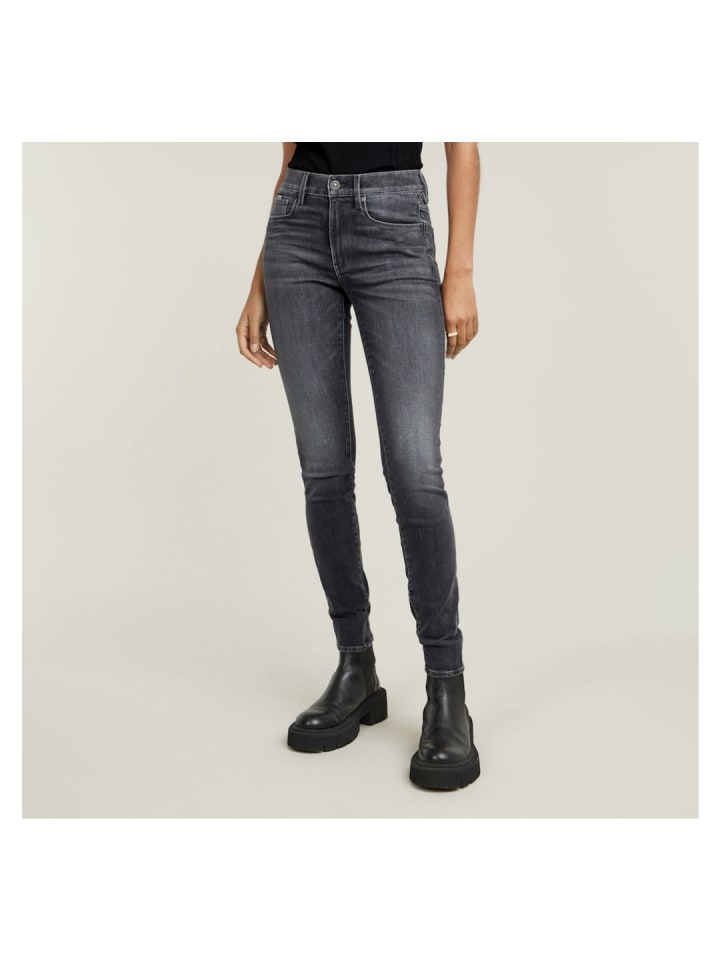 Jeans in faded black magnet