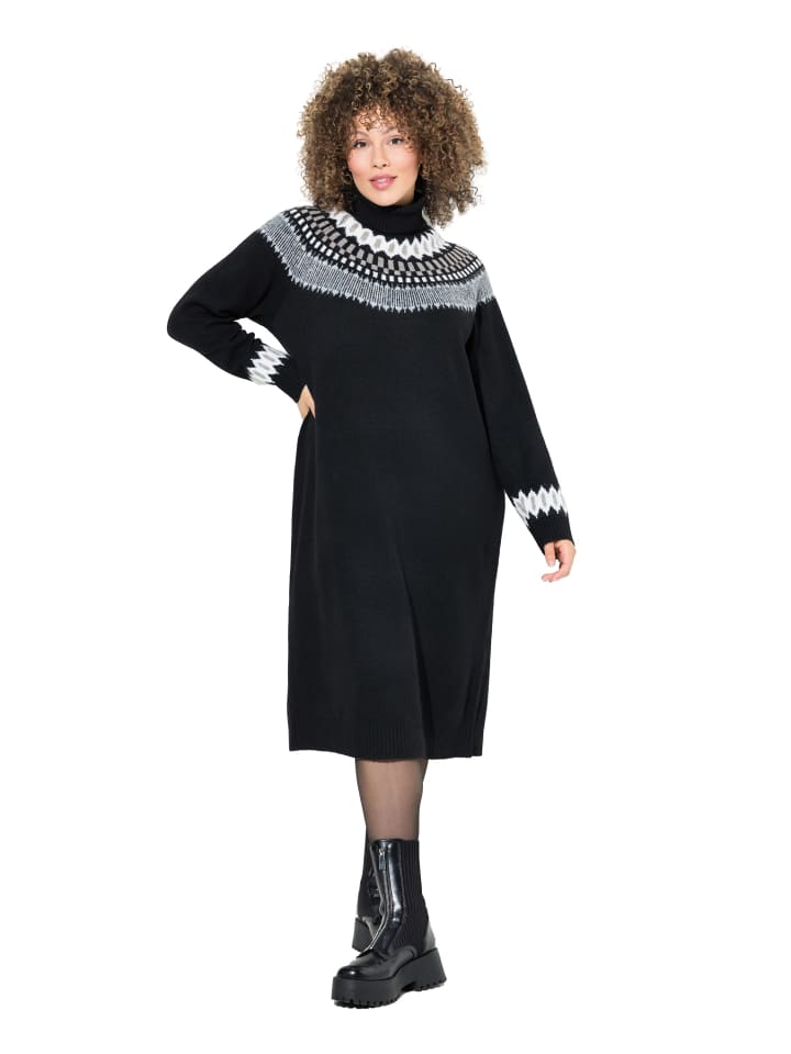 Strickkleid in schwarz