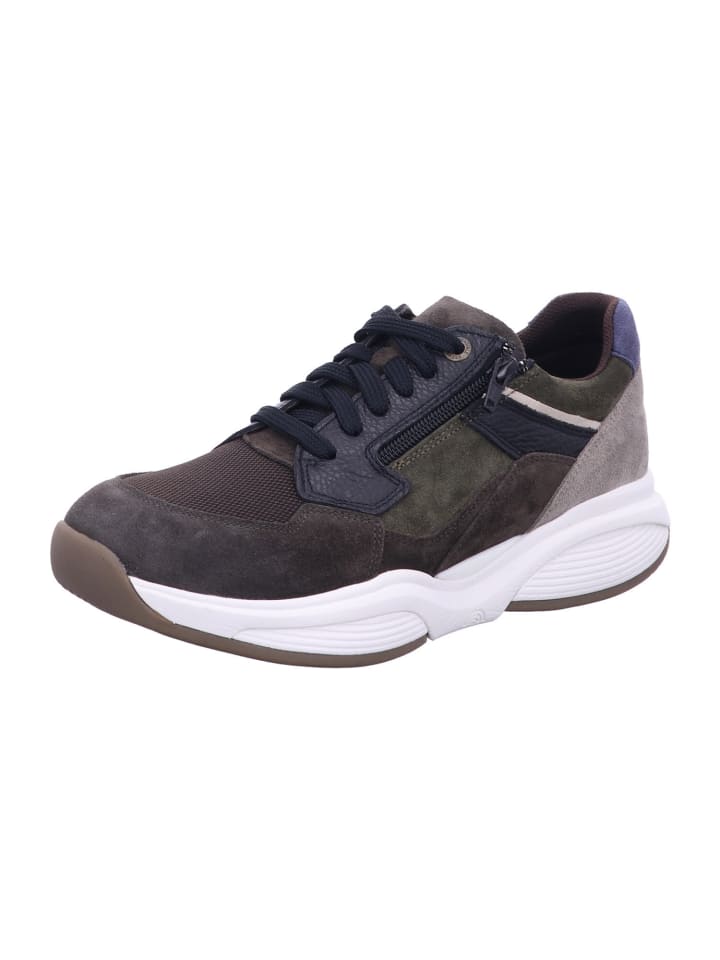 Sneaker Low in braun