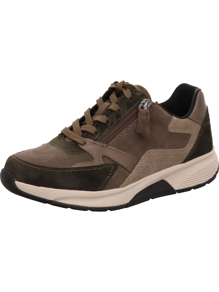 Sneaker Low in braun