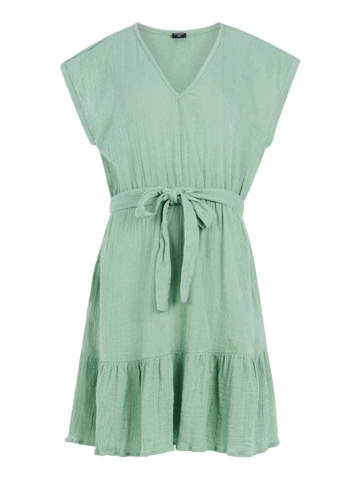 " PRTJAYLINS in Green Baygreen