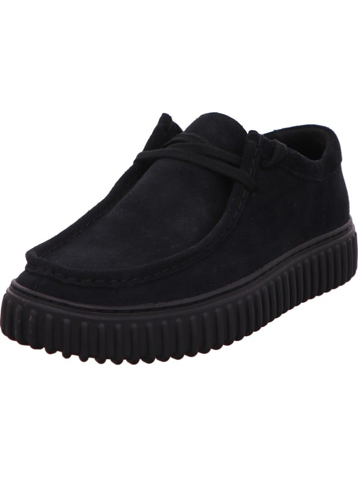Sneaker in schwarz