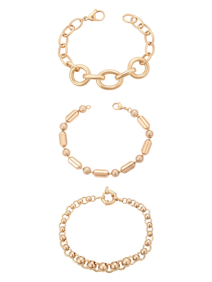 Women Bracelets Set in gold