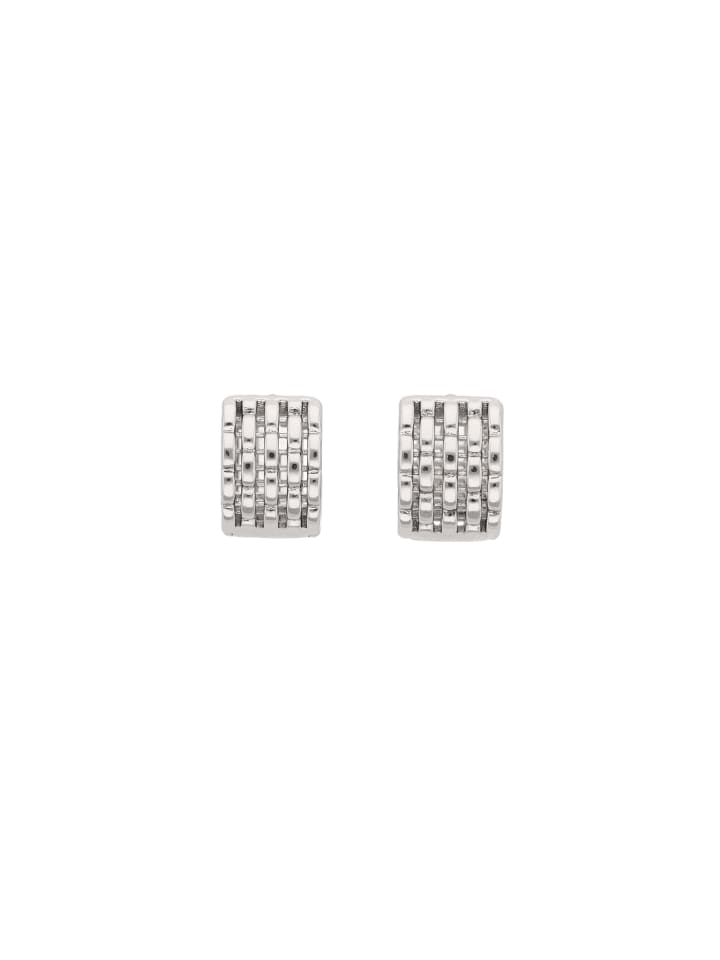 Women Latch Back Earrings in Silver