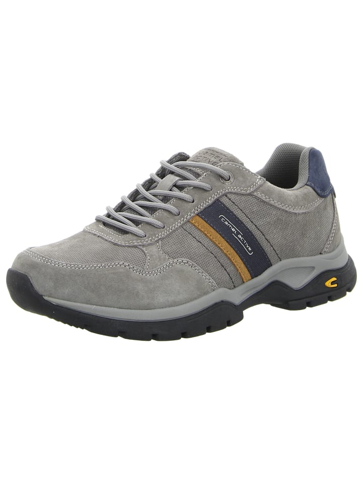 Sneaker Low in grau