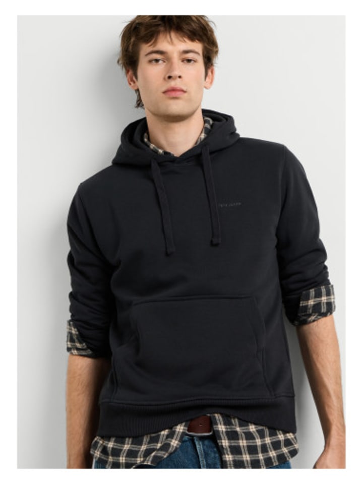 Kapuzenpullover in bunt