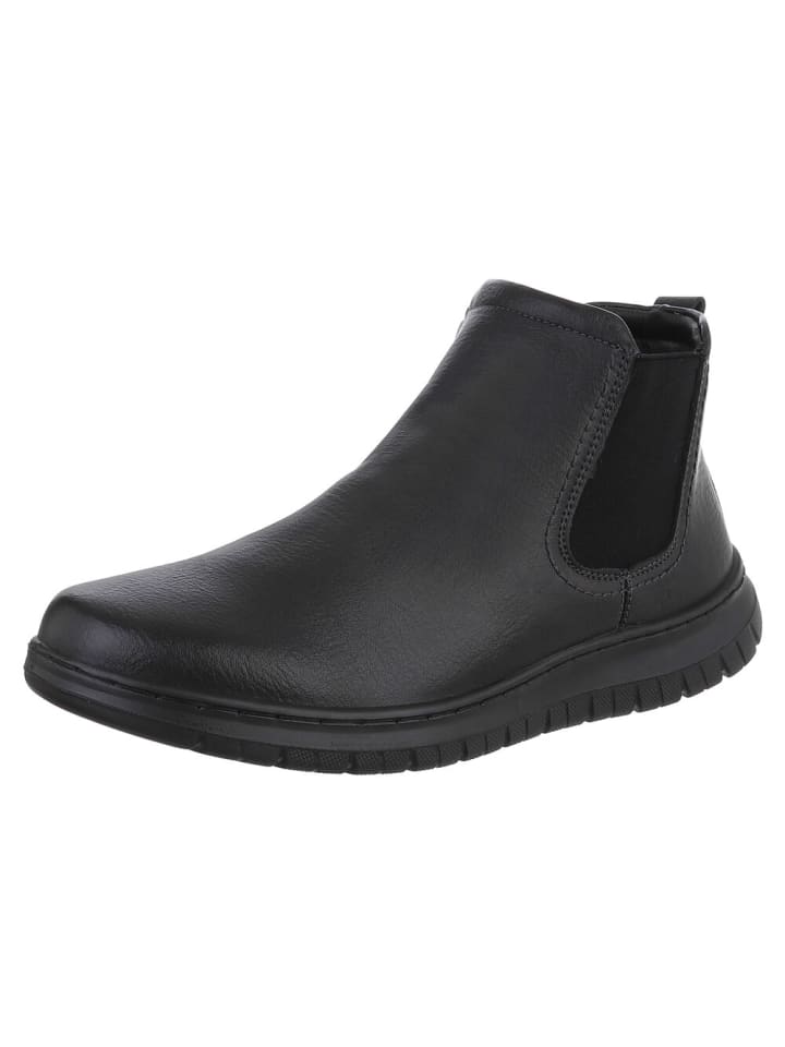 Boot in Schwarz