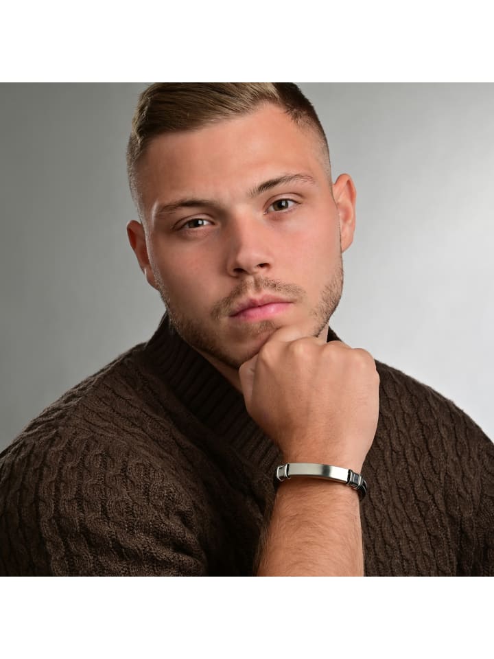 Herren Armband aus Leder 21 cm in schwarz