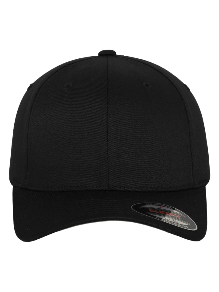 Flexfit in black