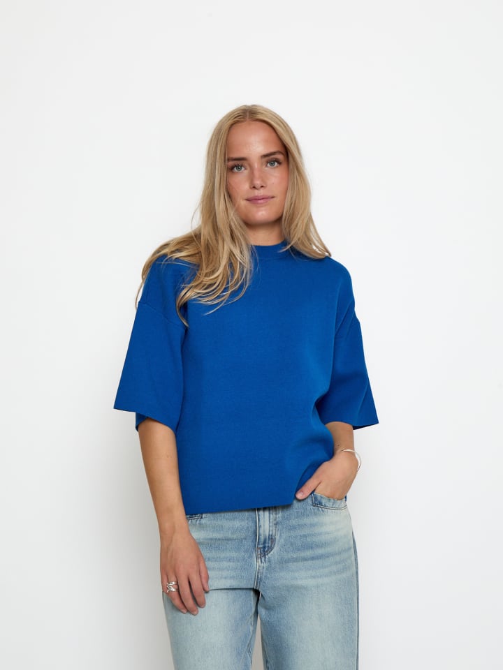 T-Shirt in Lapis Blue