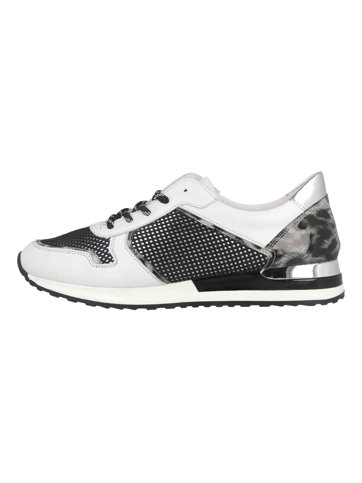 Halbschuhe in Weiß