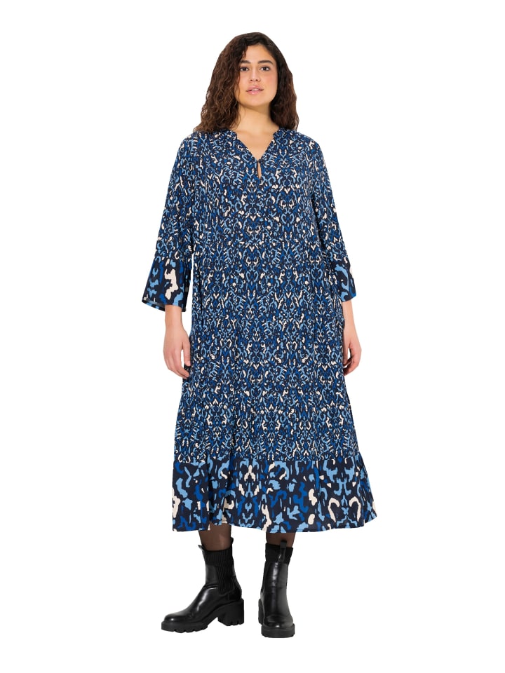 Kleid in marine