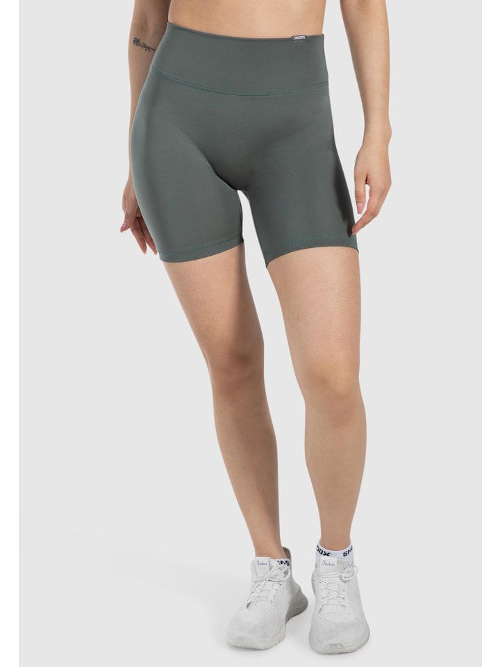 Shorts Etty in Grün
