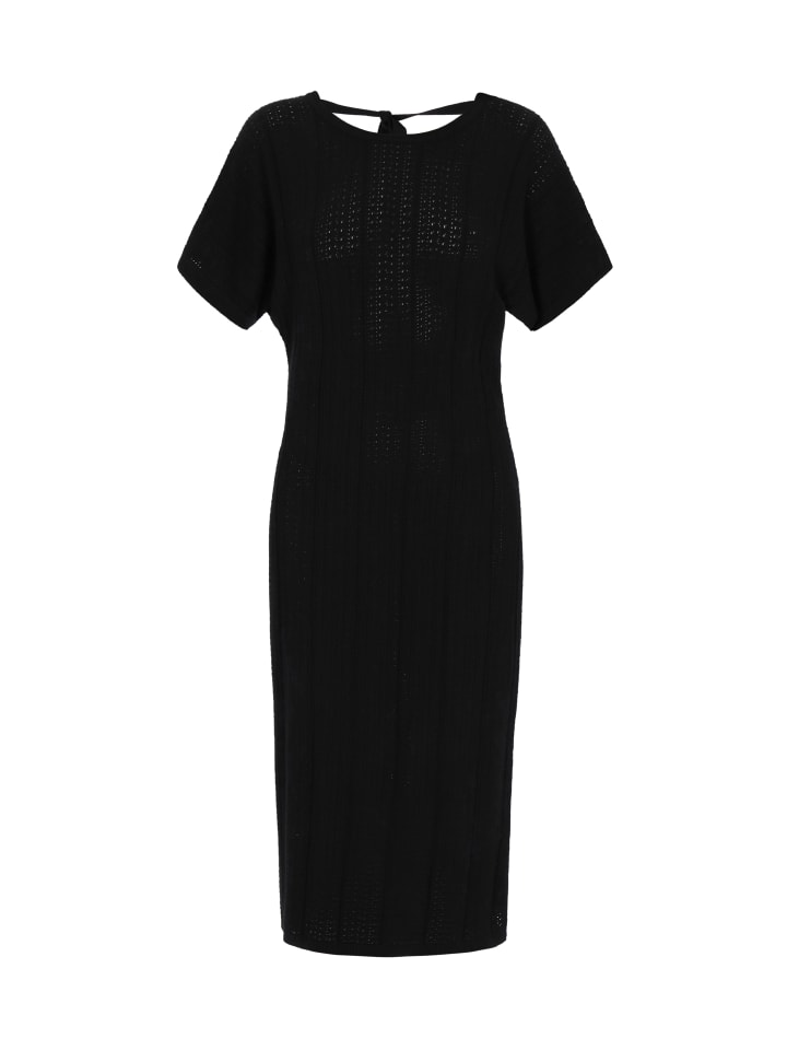 Women Dress in black
