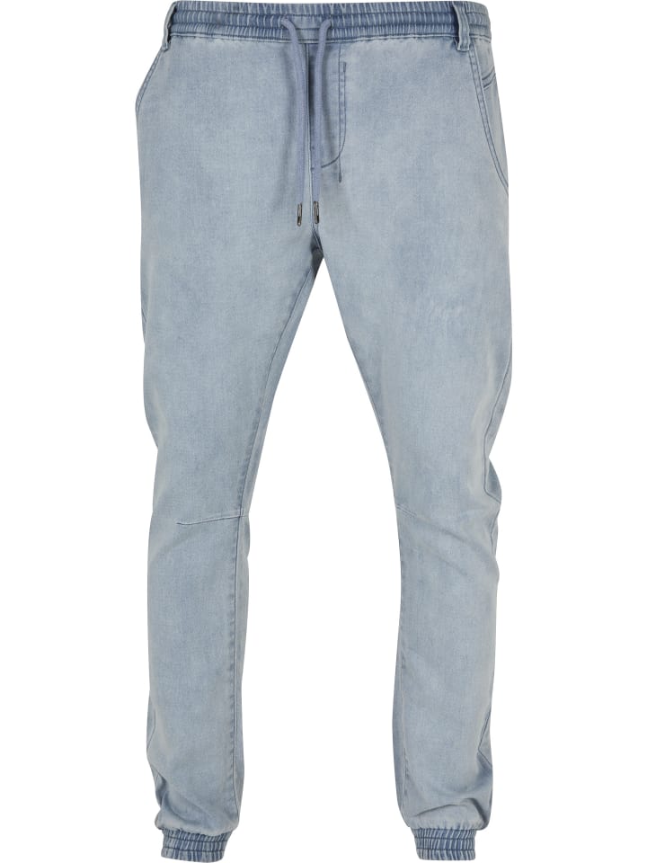 Straight Fit in lighter washed