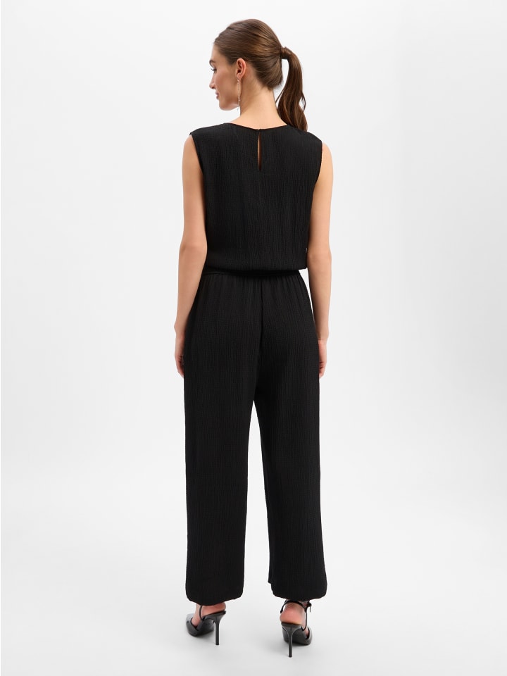 Jumpsuit Mylara in schwarz