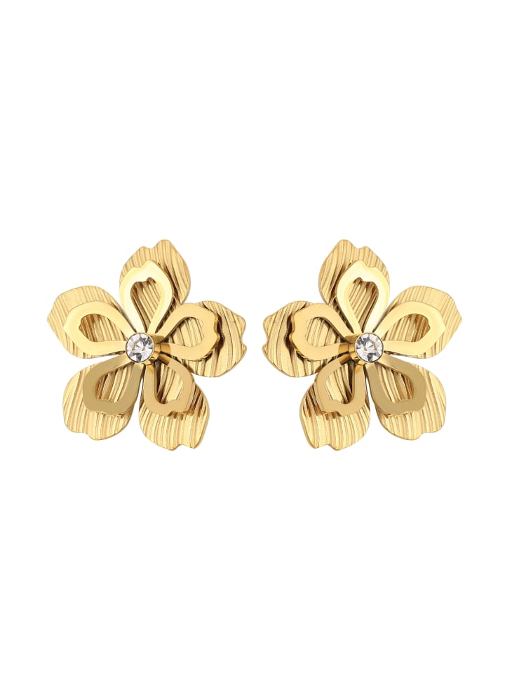 Women Stud Earrings in Gold