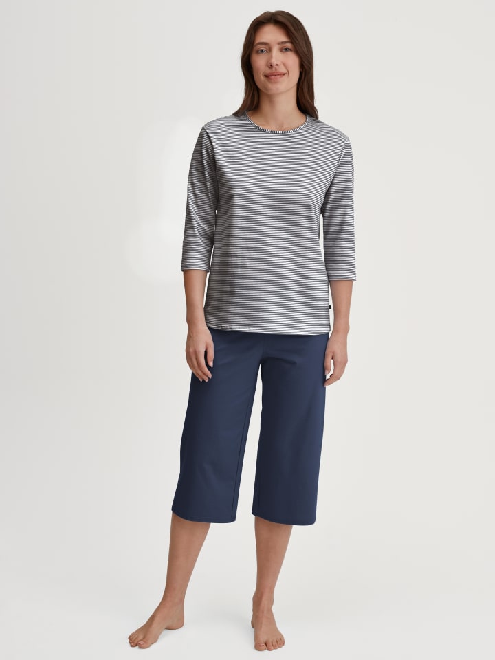 Pyjama in peacoat blue