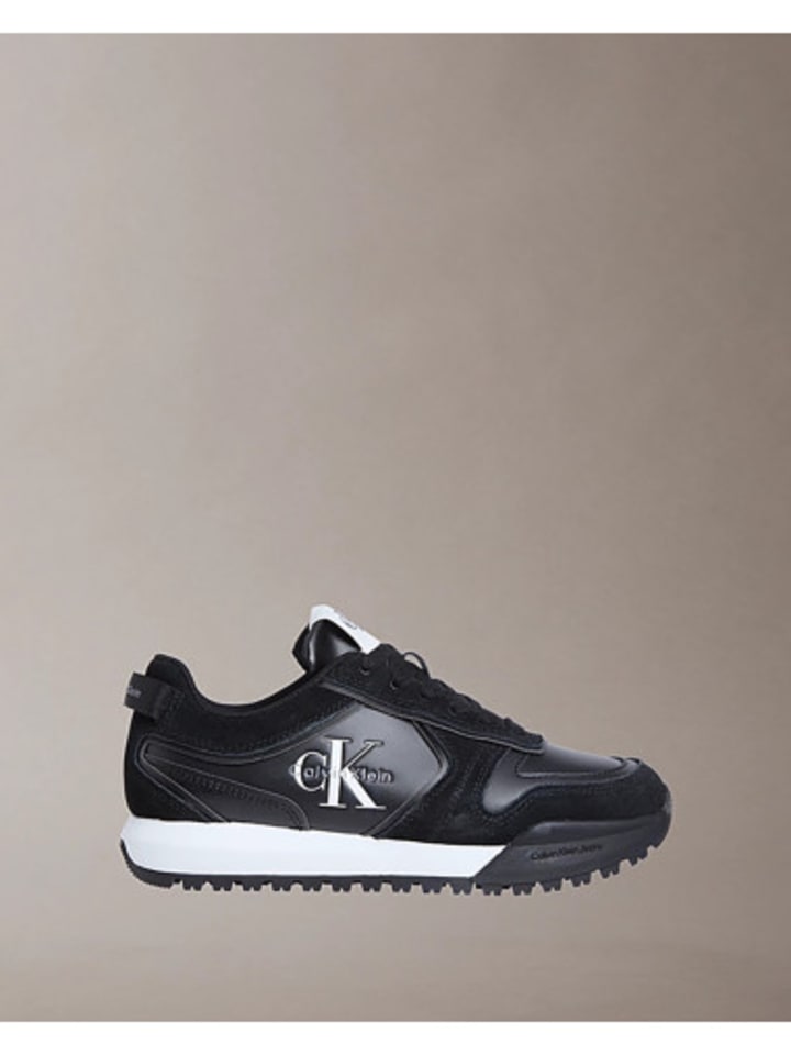 Sneakers YW0YW02052 in Schwarz/Hellweiß