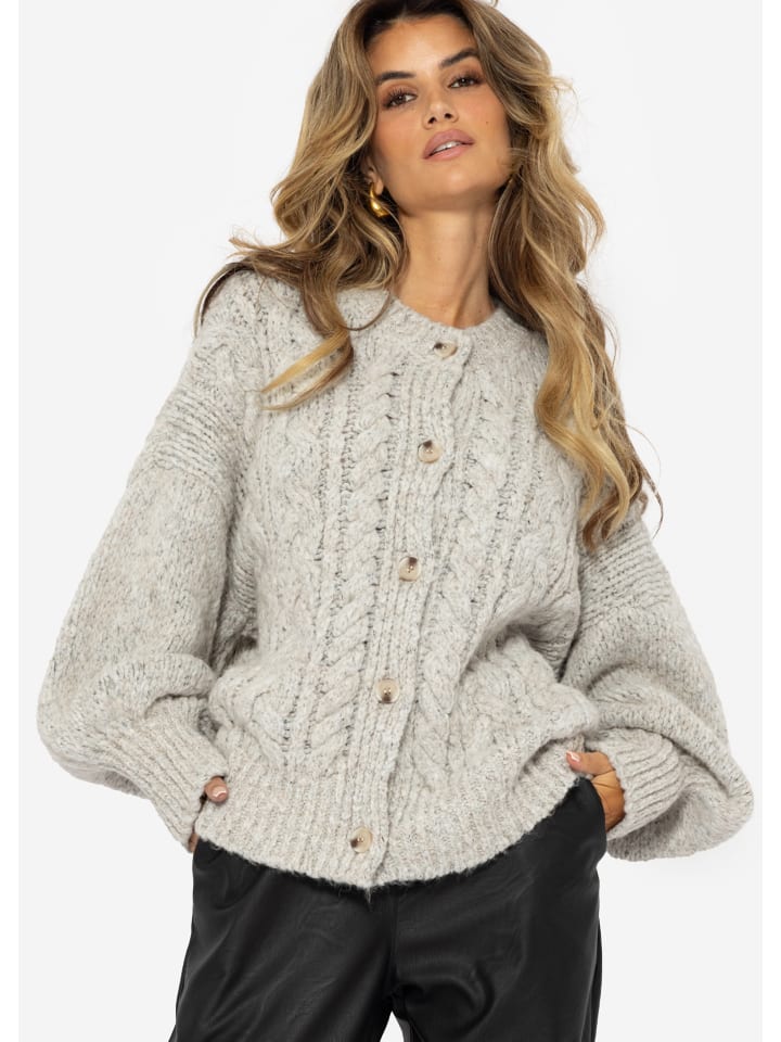 Strickjacke mit Zopfmuster in Grau