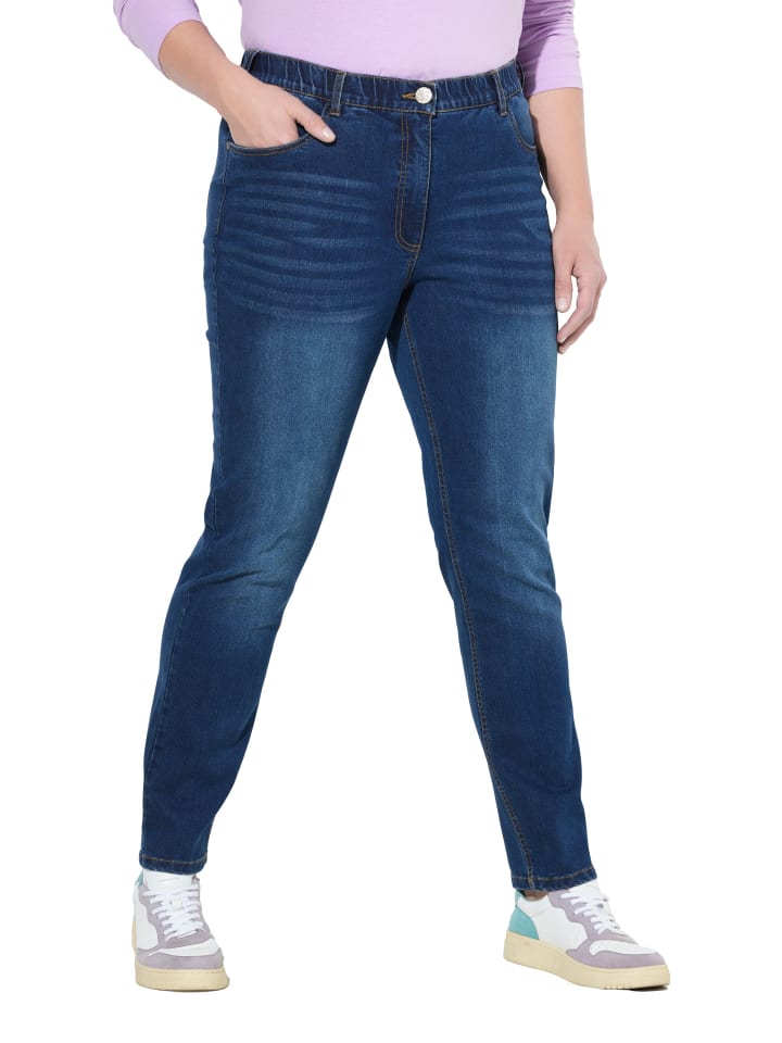 Jeans in blue denim
