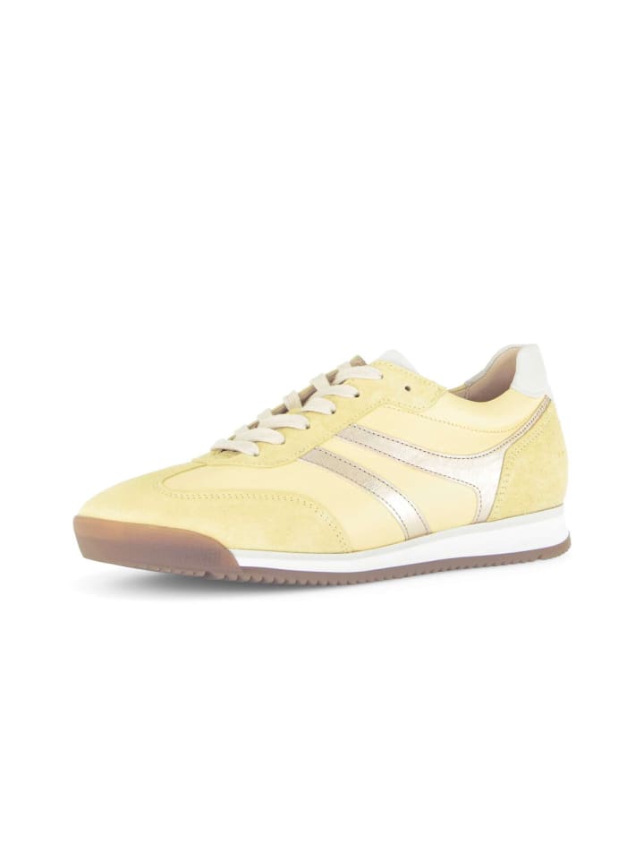Sneaker low in gelb