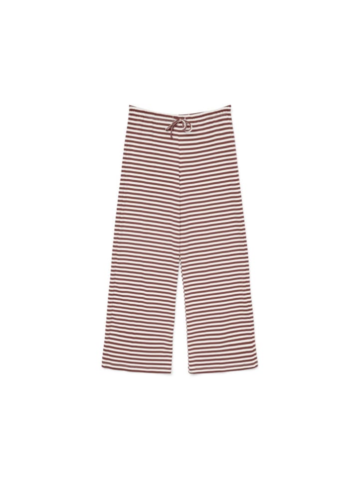Hose in marsala