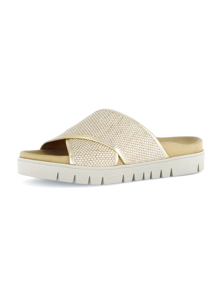 Klassische Pantoletten in Beige