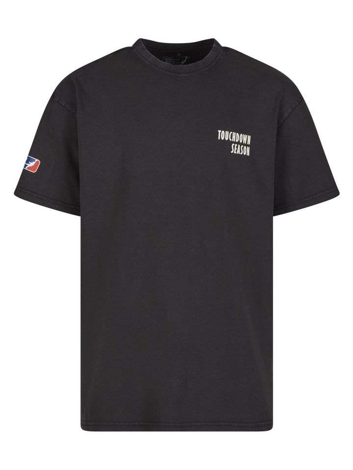T-Shirt in black