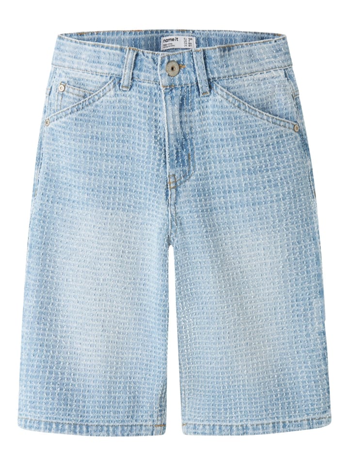 Shorts in Light Blue Denim