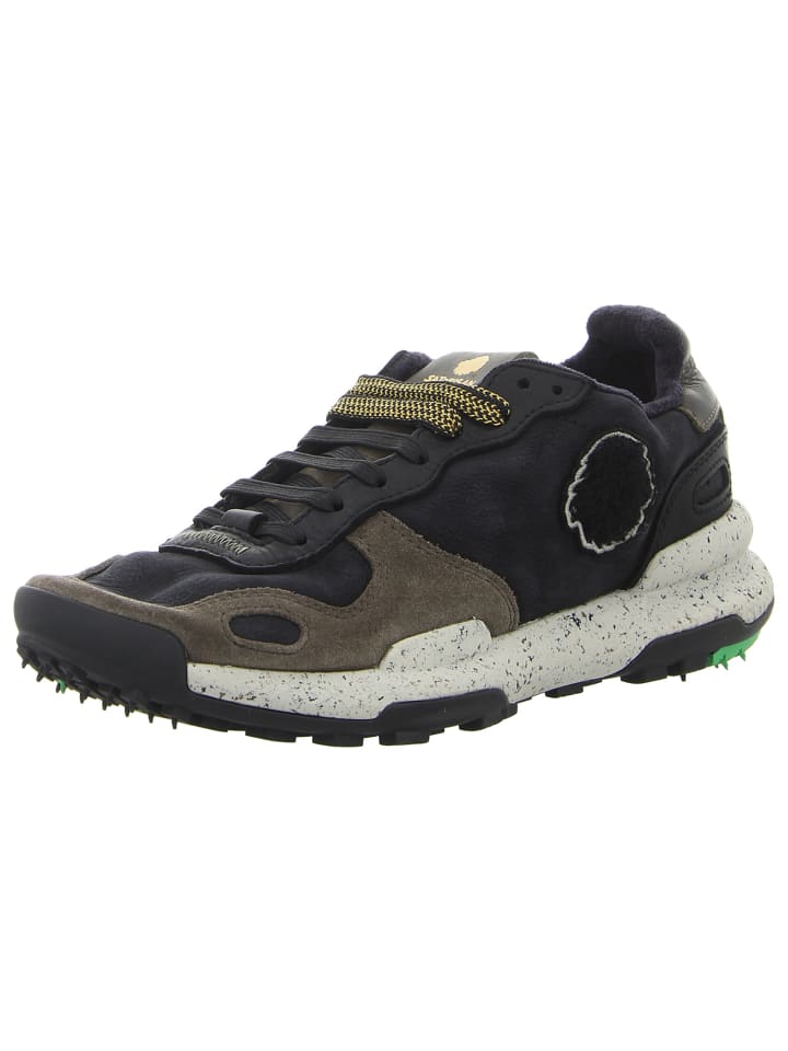 Sneaker Low in schwarz
