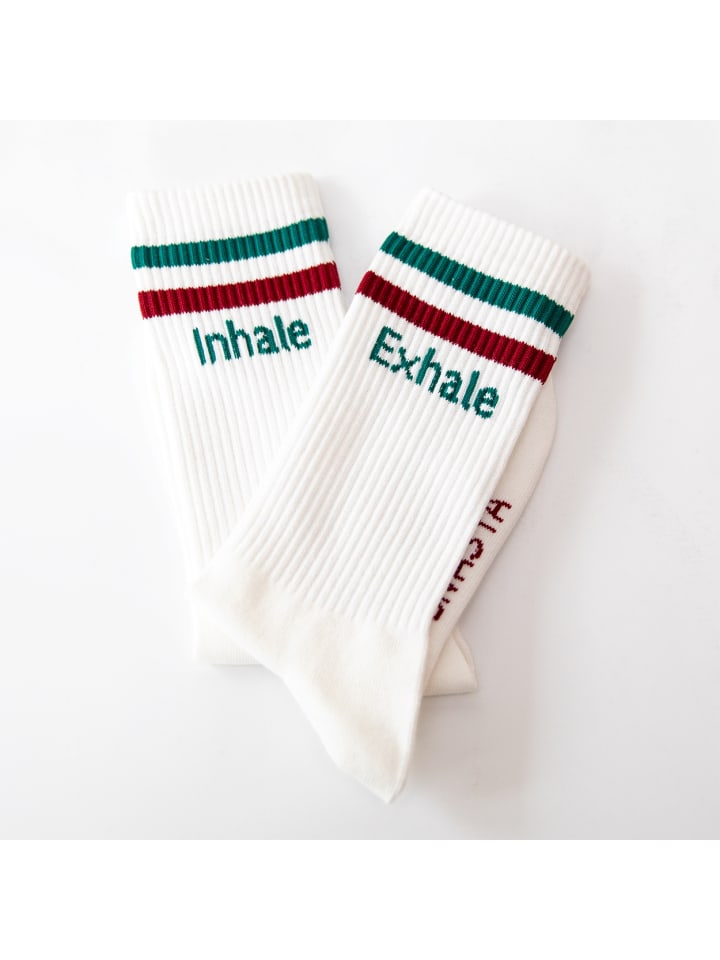 Socken Inhale Exhale