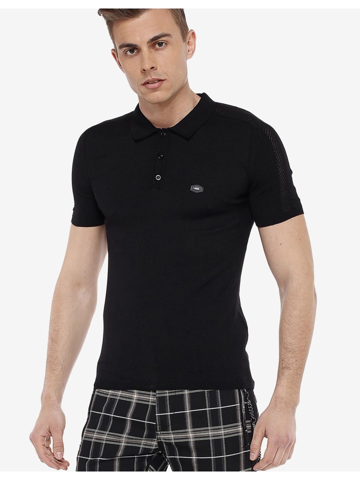 T-Shirt in BLACK