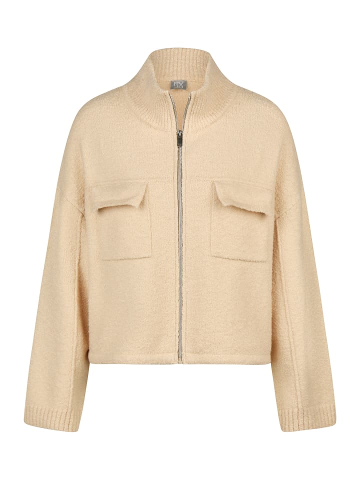 Strickjacke in Beige