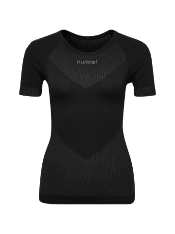 Hummel T-Shirt Hummel First Damen in BLACK
